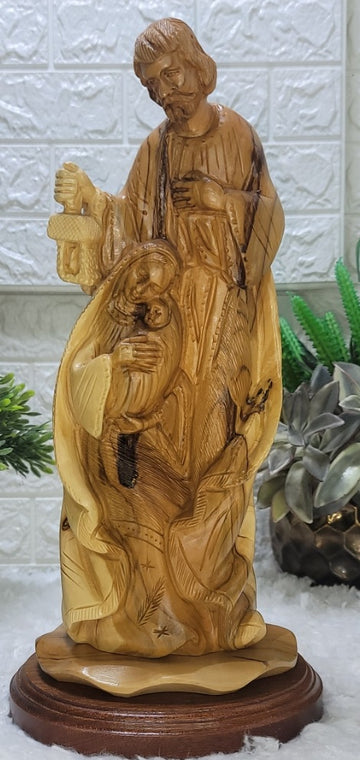 Holy Family Large Figure olive wood Detailed B