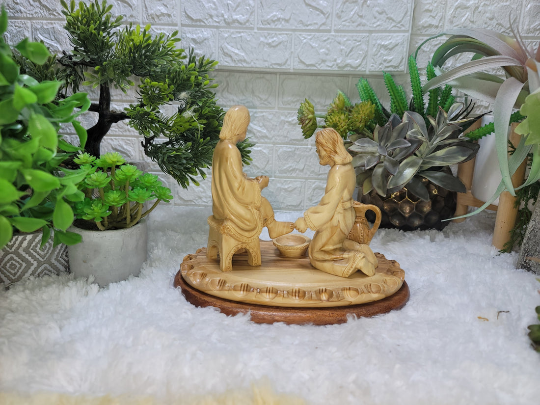 Jesus Washing the Disciples Feet olive wood