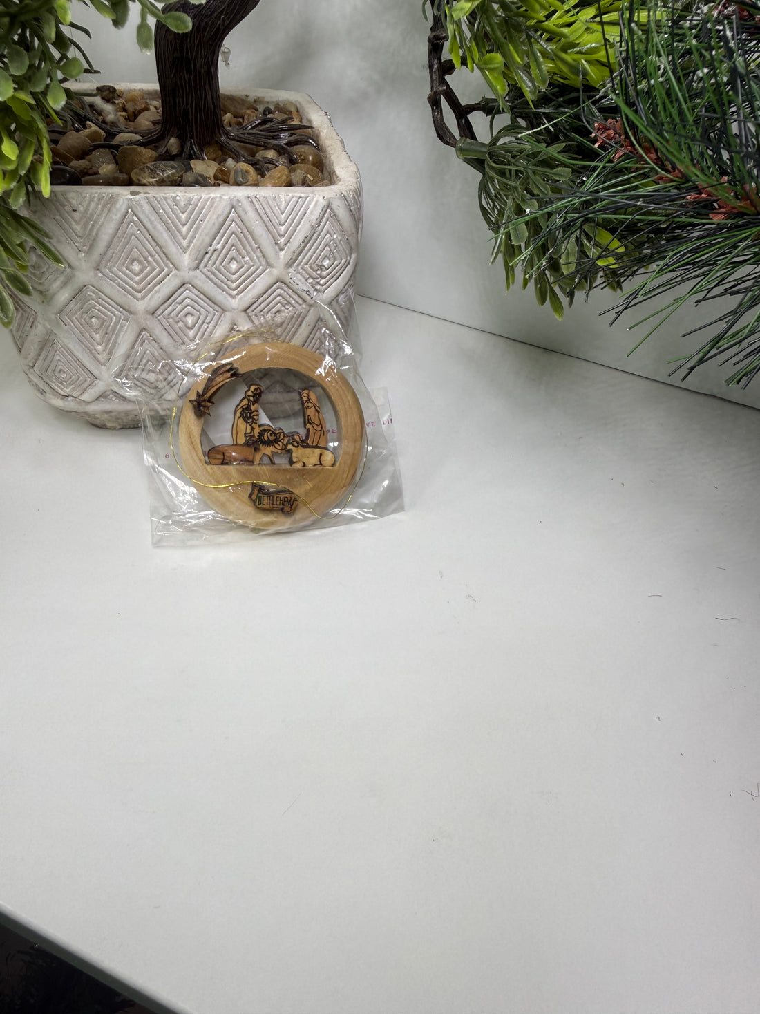 Olive Wood Ornament_ Nativity Scene in Thick Circle